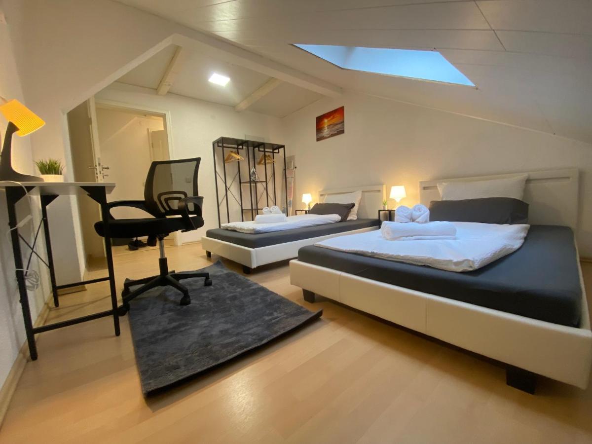 Deluxe Business Suite Mit Netflix Premium & Parkplatz, Zentral Zu Audi & Schwarz Gruppe With 2 Bedrooms Bad Friedrichshall Exterior photo